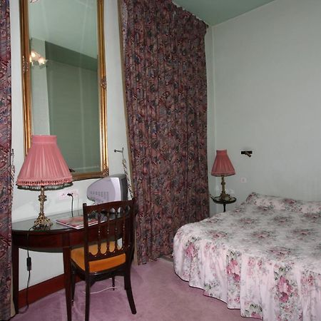 Cit'Hotel Marie Stuart Ла Рош-сюр-Йон Екстериор снимка