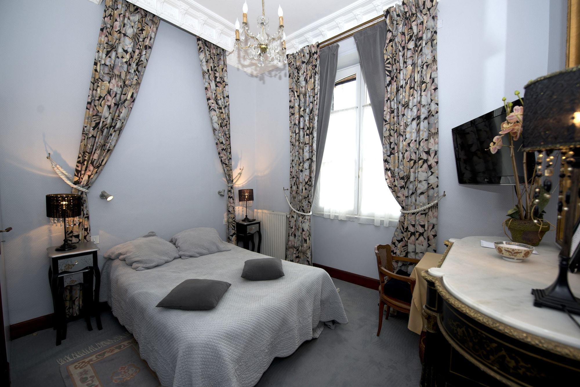 Cit'Hotel Marie Stuart Ла Рош-сюр-Йон Екстериор снимка
