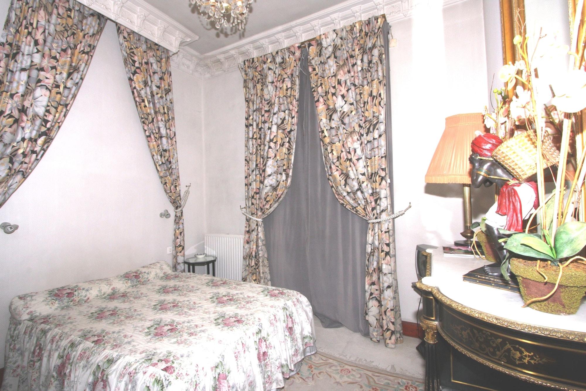 Cit'Hotel Marie Stuart Ла Рош-сюр-Йон Екстериор снимка
