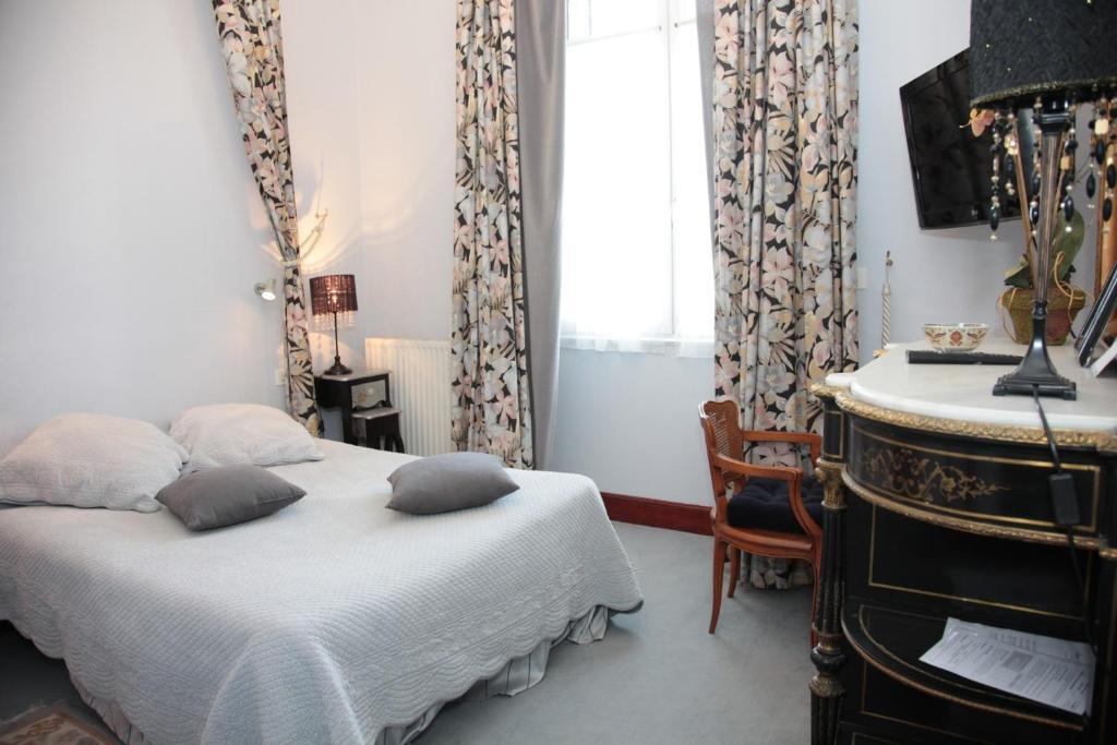 Cit'Hotel Marie Stuart Ла Рош-сюр-Йон Екстериор снимка